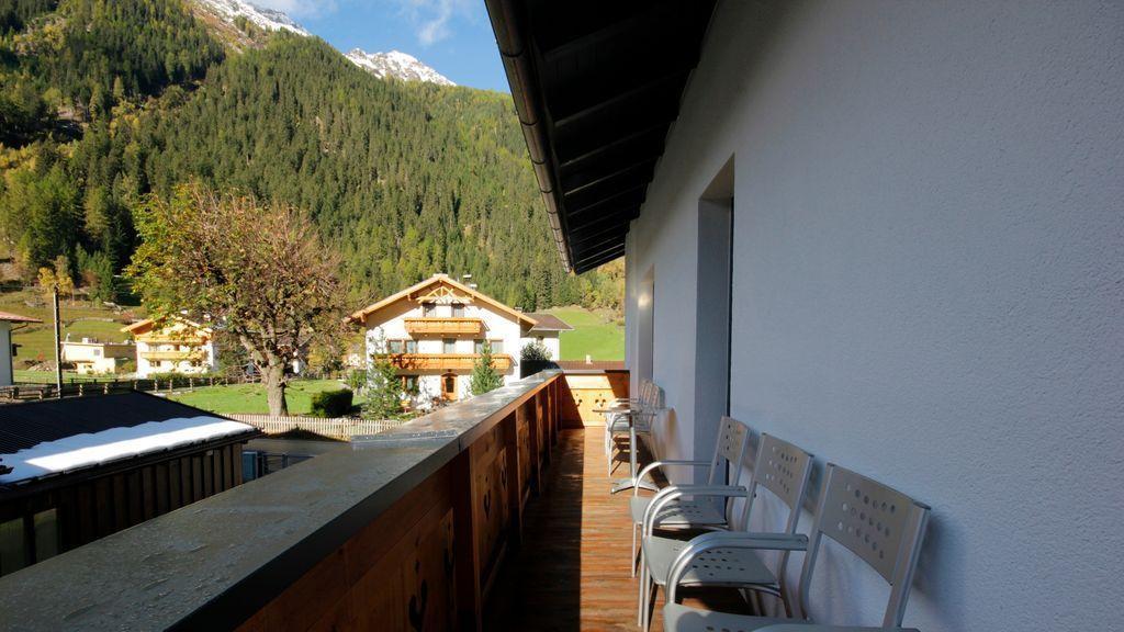 Haus Alpenglueck Apartment Kaunertal Luaran gambar
